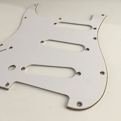 Vintage Spec Fender Lic Old Style Guitar Lefty Strat Pickguard 3-ply Aged Relic image 2