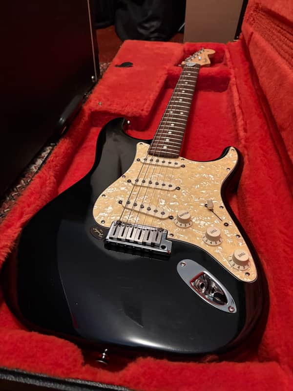 Fender 2004 Fender 50th Anniversary Standard with case image 1