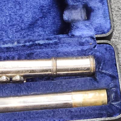 Armstrong Flute model 104 USA made with case for parts and repair image 9