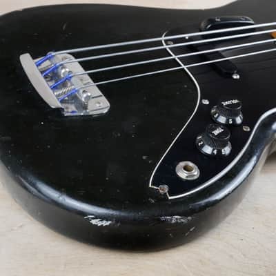 Fender Musicmaster Bass 1977 Black Vintage USA w/ Gig Bag image 9
