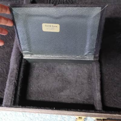 Vintage Guild Pilot Bass OHSC Hardshell Case Guild Thunderbird Jet Star Bass JS-II M-85 Bown Tolex image 7
