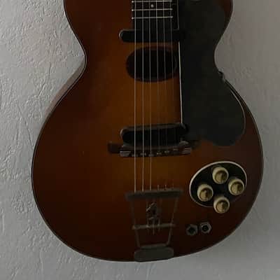 Hofner 58 Hofner Club 50 Modèle 127 Naturel Électro-Acoustique Archtop 1960-1965 image 1