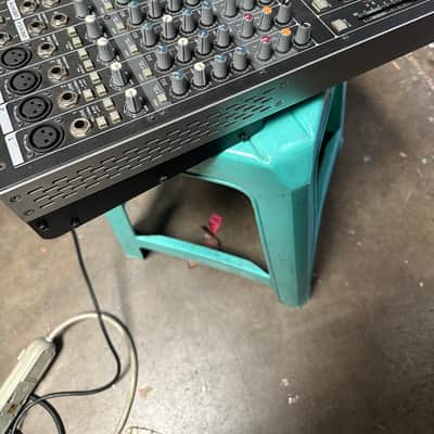 Mackie ONYX1220i mixer image 3