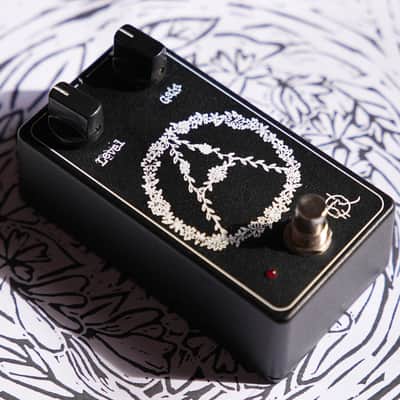 Chaviré clean overdrive booster with grit image 3
