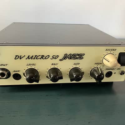 DV Micro 50 Amp with Hanrikson Jazz 110 Cabinet image 3