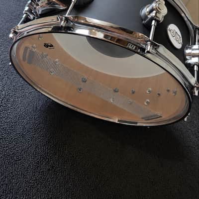DW Design Series 6-Piece Drum Kit – $2,800+ Value – DW Snare, Pancake Drum & Gator Cases image 22