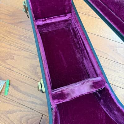 1970s Gibson Acoustic Guitar Case image 12