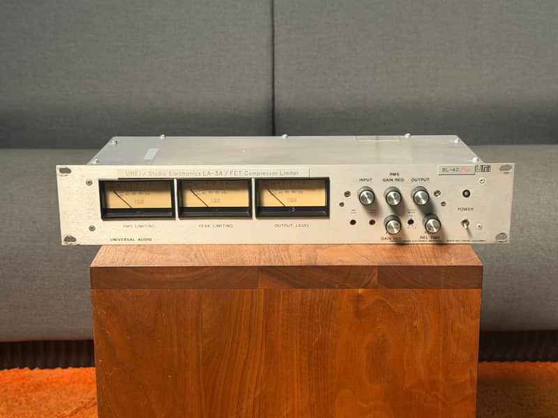 Urei BL-40 Plus FET Compressor Limiter