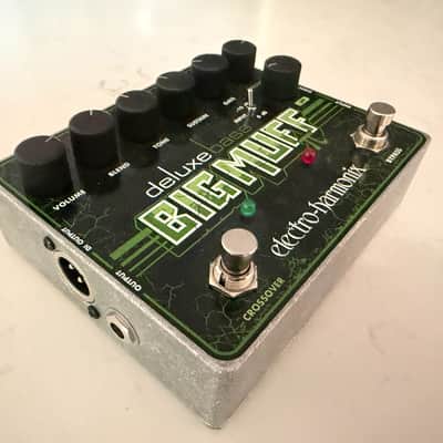 Electro-Harmonix Deluxe Bass Big Muff Pi Distortion / Sustainer 2012 - Present - Black / Green image 4