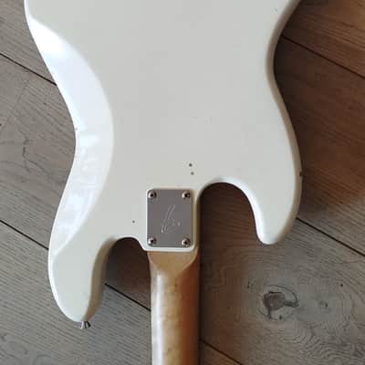 Warmoth licensed by Fender Berry Oakley Tractor Bass 2010s - White, Walbucker pickup, Wal2 preamp image 8