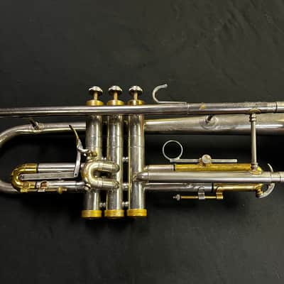 1959 C.G. Conn Connstellation Trumpet image 3