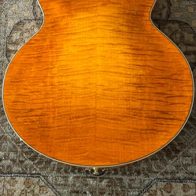 Eastman AR580CE-HB Archtop Electric in Honeyburst w/ Hardcase & Free Pro Setup image 12