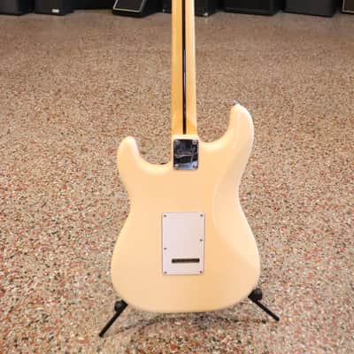 Fender Squier Stratocaster Electric Guitar Classic Vibe Duncan Designed Pick Ups image 8