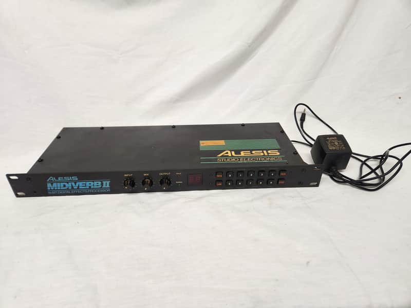 Peavey ULTRAVERB Digital Stereo Multi-Effects Processor w/ power supply image 1