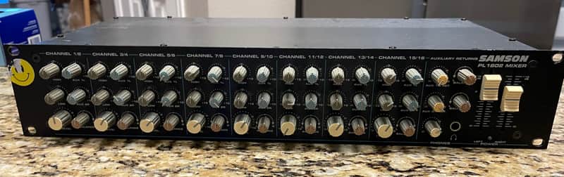 Samson PL1602 16 Channel Stereo Mixer image 1