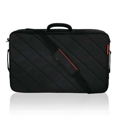 MONO Pedalboard Rail Medium Black + Stealth Tour Accessory Case image 9