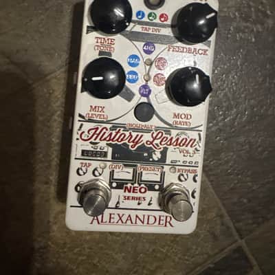 ギター ALEXANDER PEDAL History Lesson v3 Alexander Pedals NEO Series History Lesson V3 Delay | Reverb