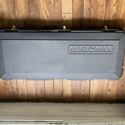 Ernie Ball Music Man Flight case / bass cases / housse rigide Mid-2000 - Black image 4