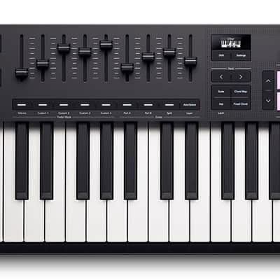 Novation LAUNCHKEY 61 MK4 61-Key USB MIDI Ableton Keyboard Controller+Headphones