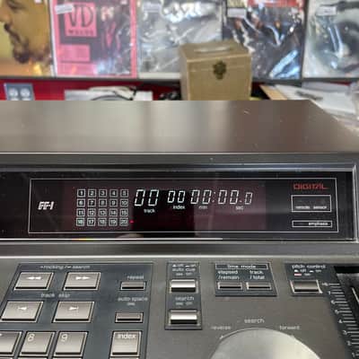 Technics SL-P1200 CD Player TESTED WORKS AND SOUNDS GREAT NO REMOTE image 4