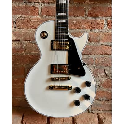 Gibson Les Paul Custom Alpine White image 1