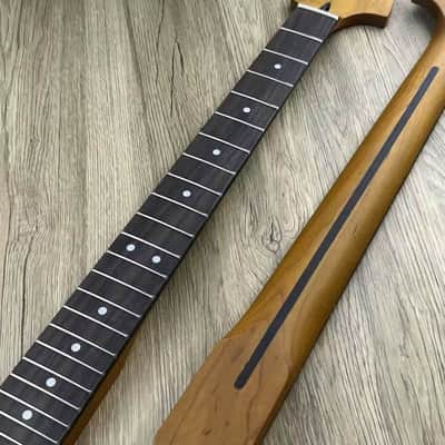 Guitar Stratocaster Strat Style Roasted Maple Wood Neck, 22 Frets Rosewood Fingerboard image 1