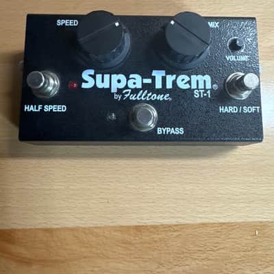 Fulltone USA Supa-Trem トレモロペダル、初期型 Fulltone Supa-Trem Tremolo | Reverb