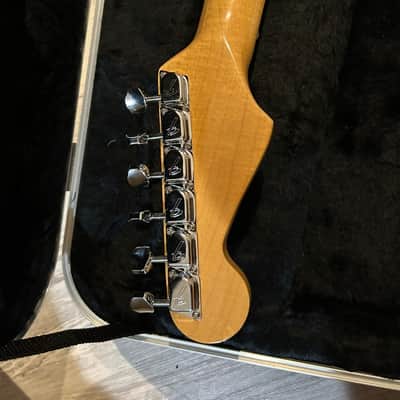 Fender Lead 11 Vintage Electric Guitar Original W/ case 1981 - Artic white image 8