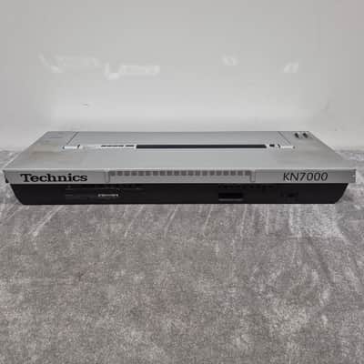 Technics KN7000 - Digital Keyboard Workstation - Fair image 16