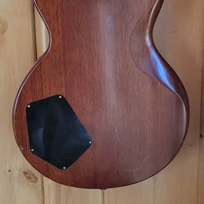 Early 1980s Hondo Deluxe 711 Series Right Handed 6 String image 4