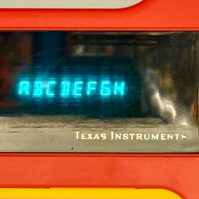 Texas Instruments La Dictée Magique (French version of Speak & Spell) 1981 image 12