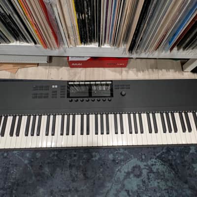 Native Instruments Komplete Kontrol S88 MK2 - Gearspace