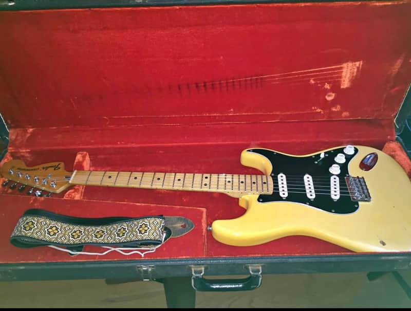 Fender Stratocaster Hardtail with 3-Bolt Neck, Rosewood Fretboard 1971 - 1977 - Olympic White image 1