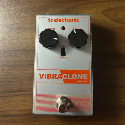 TC Electronic Vibraclone Rotary 2015 - Present - Silver/Red image 1