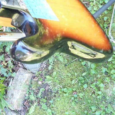 cort electric guitar strat style sunburst image 9