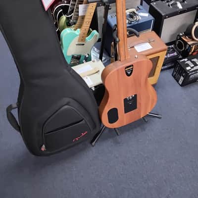 Fender Highway parlor ac/ elec with deluxe bag image 5