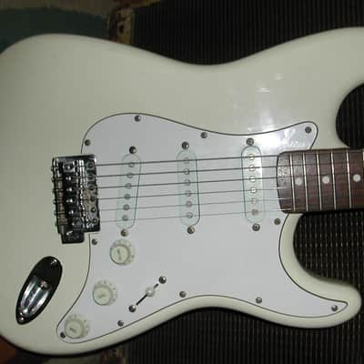 Fender Stratocaster MIM image 2