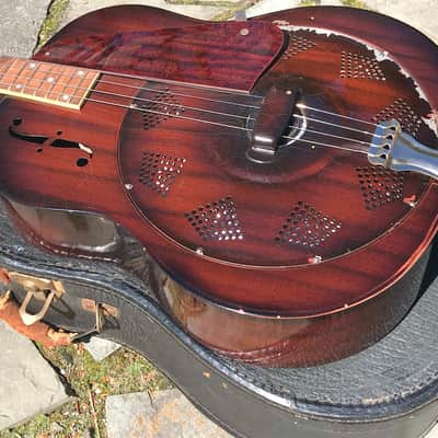 1937 National Triolian Resophonic Steel body Tenor image 3