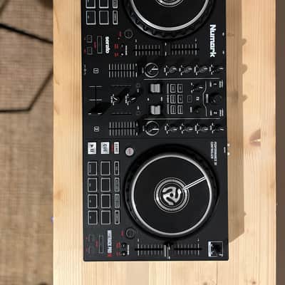 Numark MixTrack Pro FX DJ Controller 2020 image 8