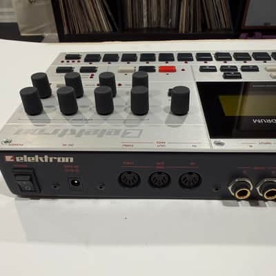 Elektron Machinedrum SPS-1 MKII 2007 - 2010 - Silver image 10