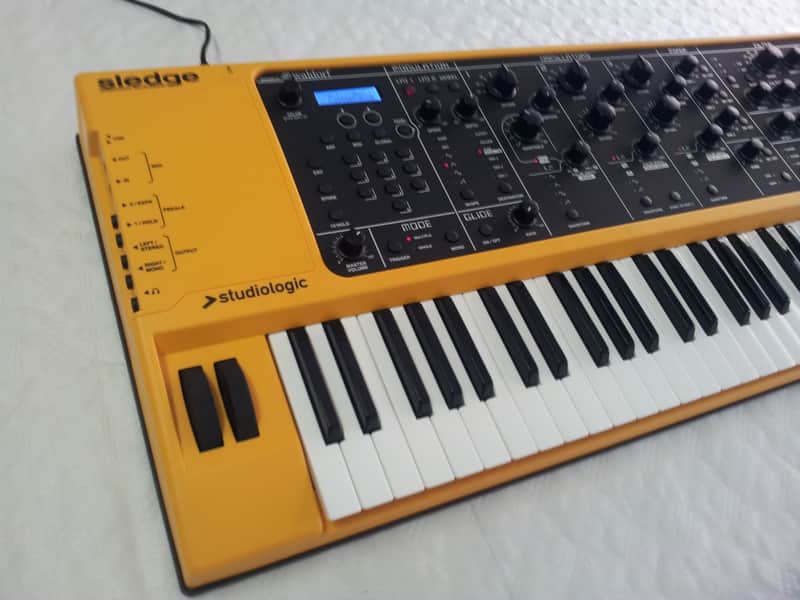 Studiologic Sledge 61 Keys synthesizer | Synthcloud libraries image 1