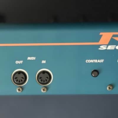 Yamaha RM1x Blue image 2