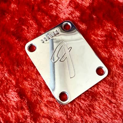 Fender Telecaster neck plate 1972 - Chrome f logo  original vintage USA precision jazz bass
