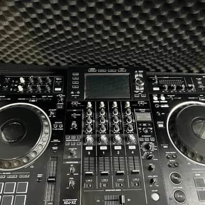 Pioneer DJ XDJ-XZ Professional All-in-One DJ System - Black w/ Magma Case Serato image 2