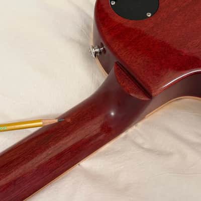 Gibson Les Paul Standard - Heritage Cherry Red - Eric Clapton, George Harrison "Lucy" Vibe - Free Pro Setup image 17