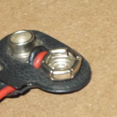 3 used genuine BOSS older battery clips (1 GRAY, early 1980s / 2 BLACK - one late from 1980s, other from 1990s) (NO pedals) - also including 2 new NON Boss battery clips, 2 extra wires, 2 pieces heat shrink tubing (AS IS / FINAL SALE- read description) image 11