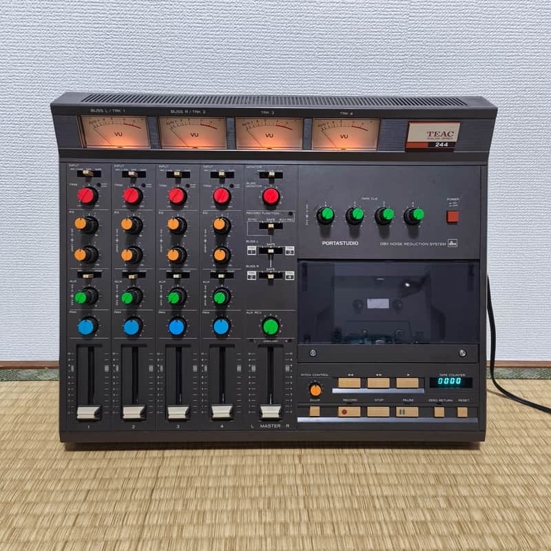 TASCAM 244 Portastudio 4-Track Cassette Recorder | Reverb France