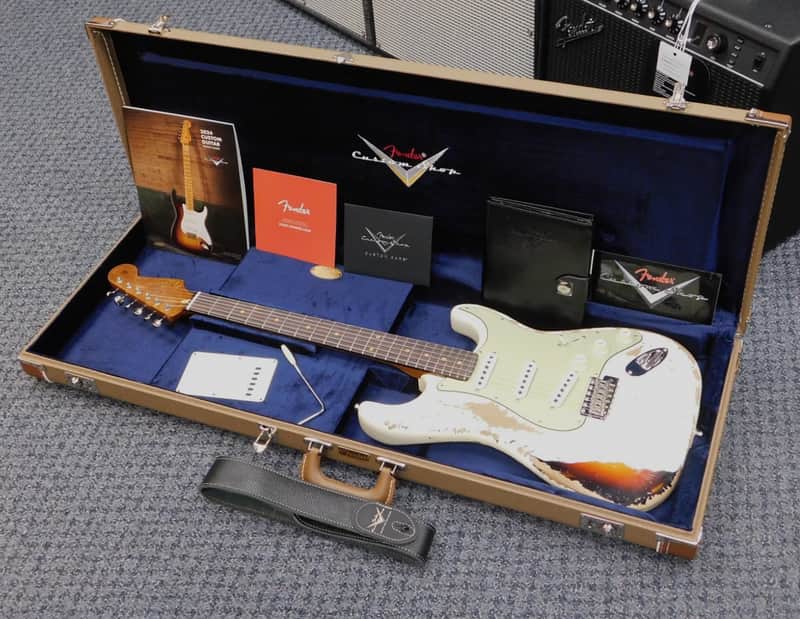 2024 Fender Custom Shop GT11 Stratocaster Heavy Relic Electric Guitar! Olympic White! VERY NICE!!!