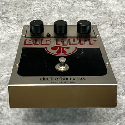 Electro-Harmonix Big Muff Pi 2000 - Present - Silver / Black / Red image 6