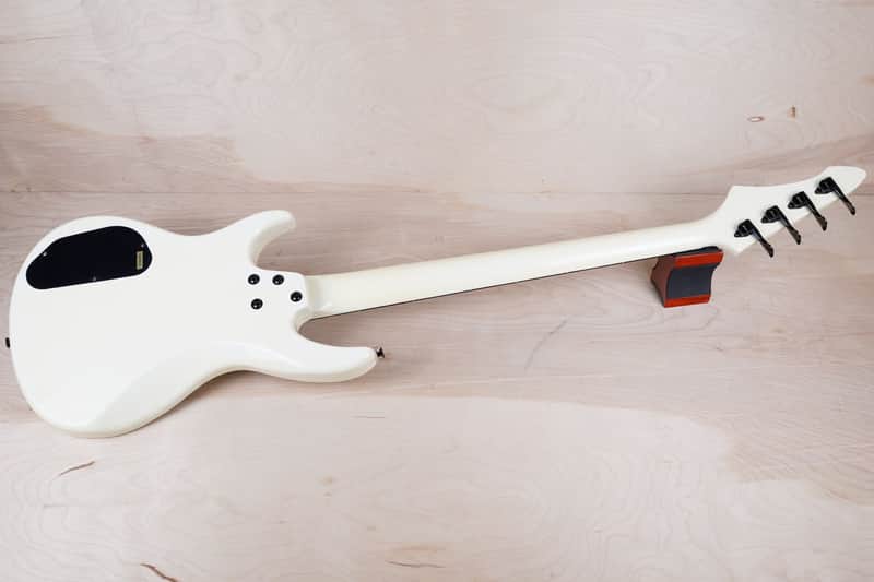 Aria Pro II Vanguard Series VAB-430M MIJ 1990 White Made in Japan
